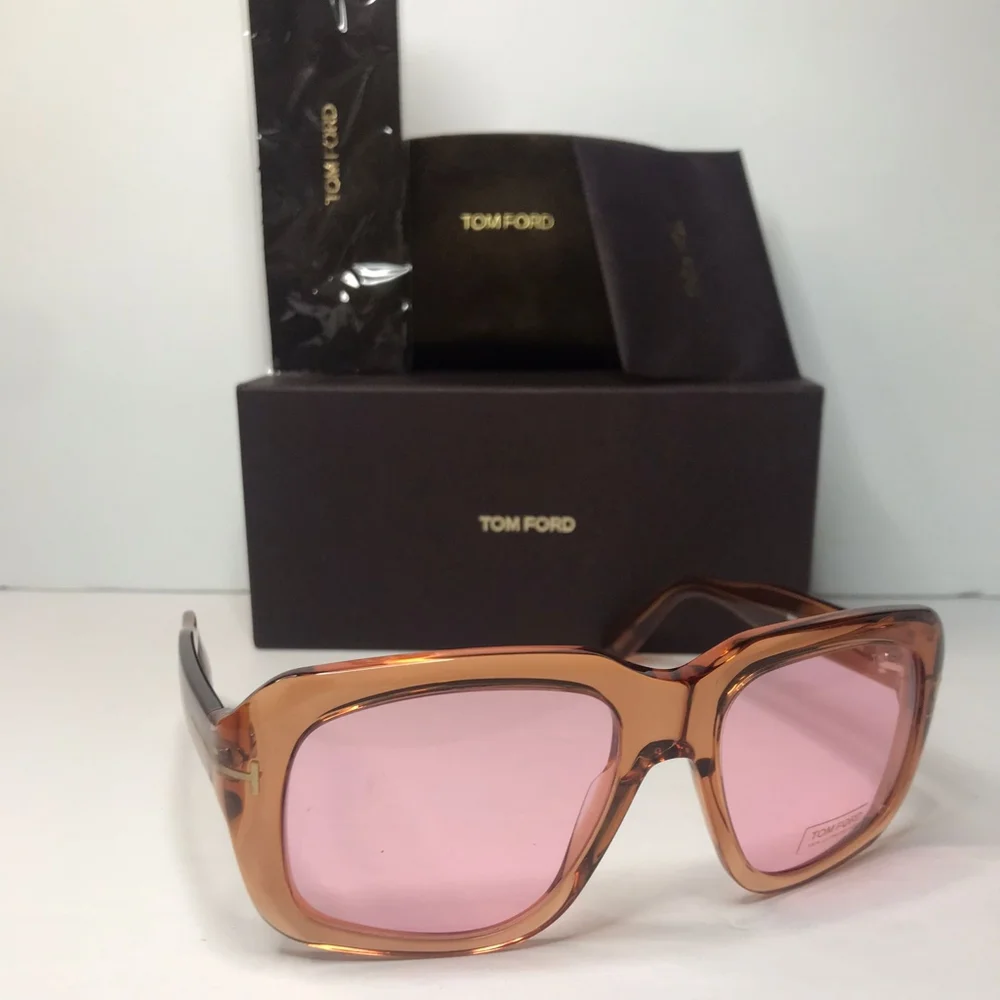 New- 💯 Original TOM FORDBailey TF885 Sunglasses Pink